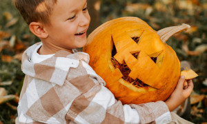 Gartencenter Kremer. Die Naturtalente | Halloween-Kürbis schnitzen für Kinder